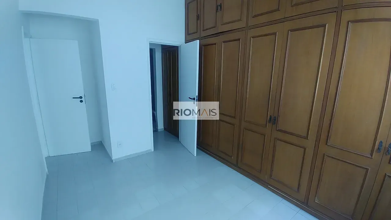 70 m² apartment with 2 bedrooms and 1 parking space — photo 18