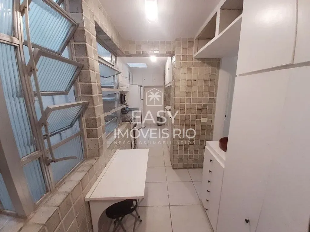 Квартира 315 м² з 4 спальнями та 2 паркомісцями — photo 27