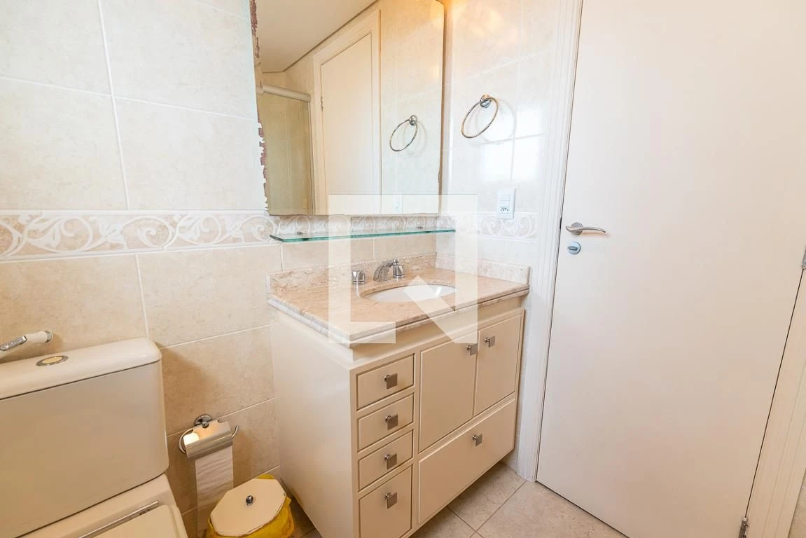 Furnished apartment, 130 m², with a jacuzzi — photo 9