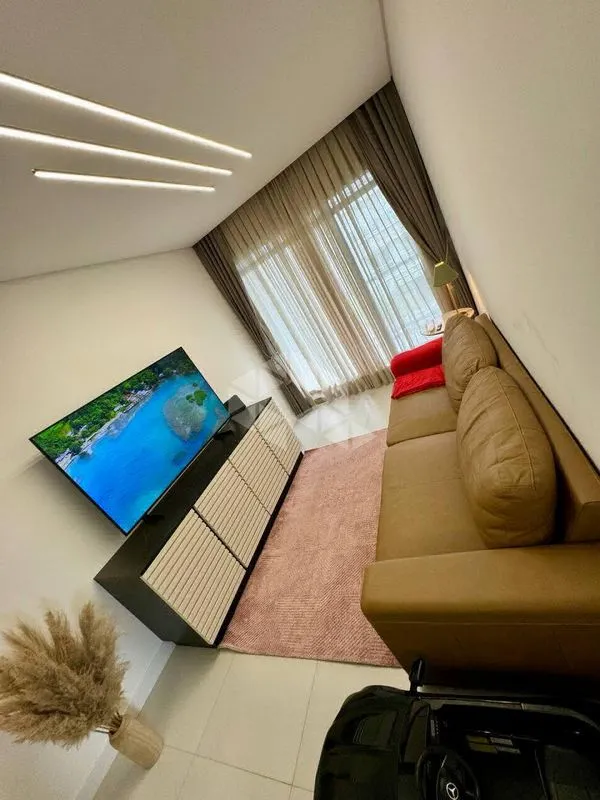 Furnished 82 m² apartment with 2 bedrooms and suite — photo 5