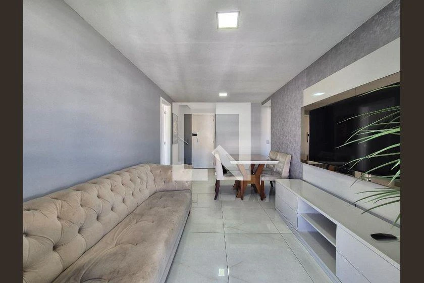 Furnished apartment with 5 bedrooms, balcony and 196 m² — photo 12