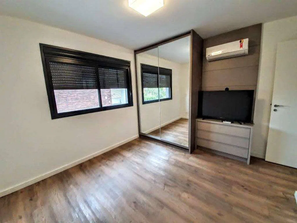 2-bedroom apartment with a private BBQ — photo 10