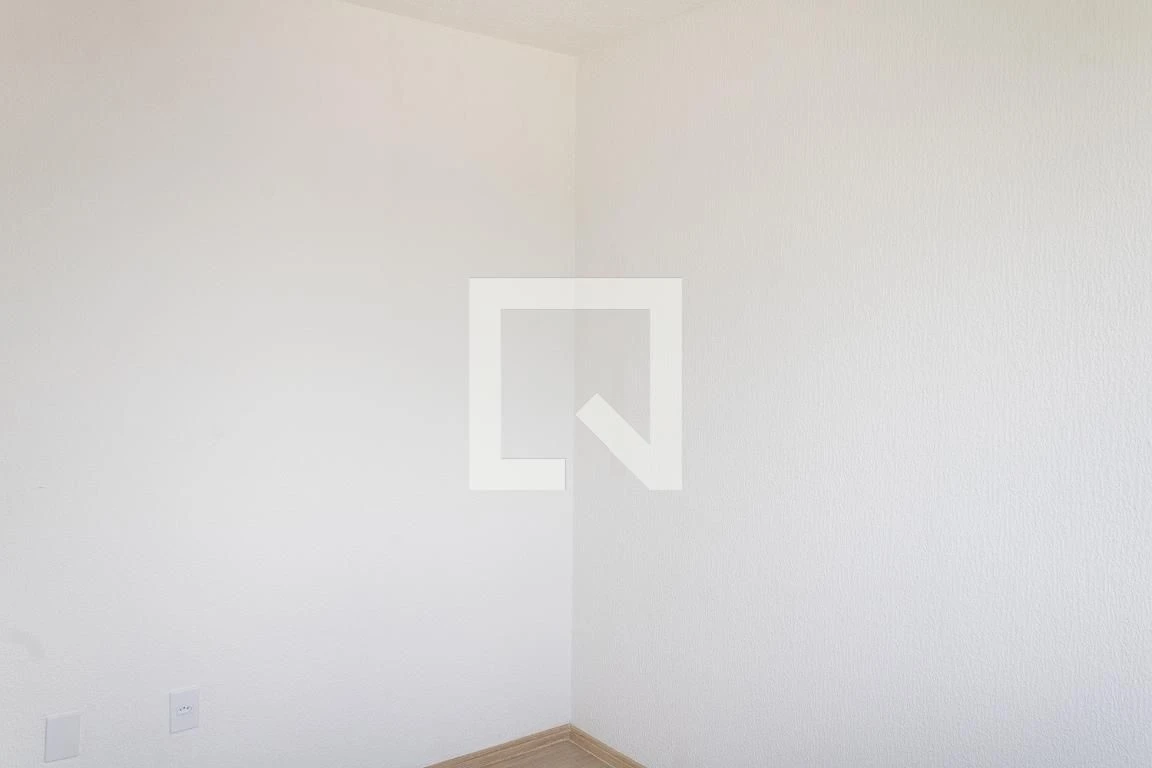 Unfurnished 2-bedroom apartment with an open-air pool — photo 40