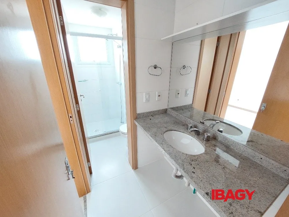 Apartamento de 129 m² com 3 quartos e 2 vagas — photo 26