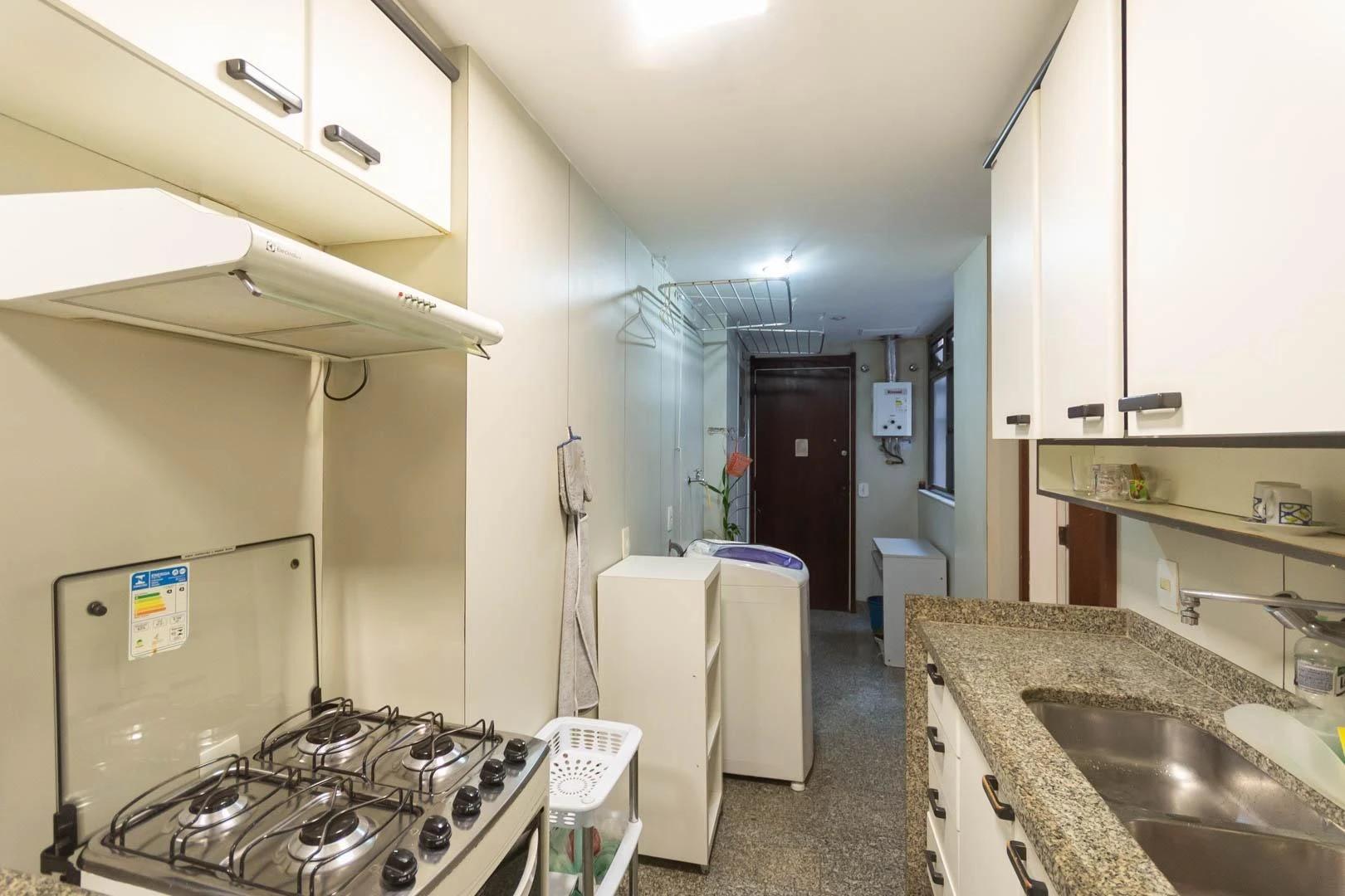 Apartamento mobiliado com 4 quartos e 2 vagas — photo 27