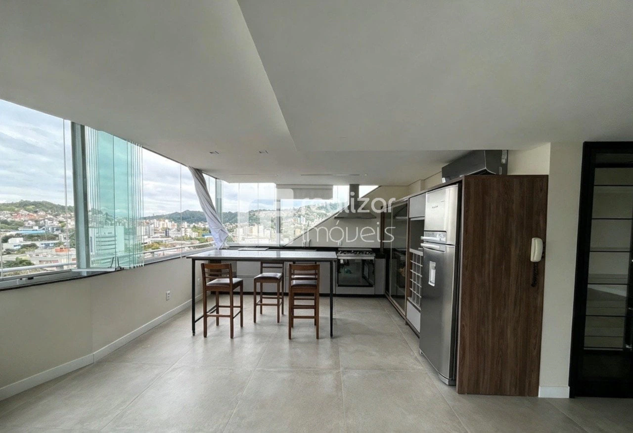 3-bedroom apartment with floor-to-ceiling windows — photo 6