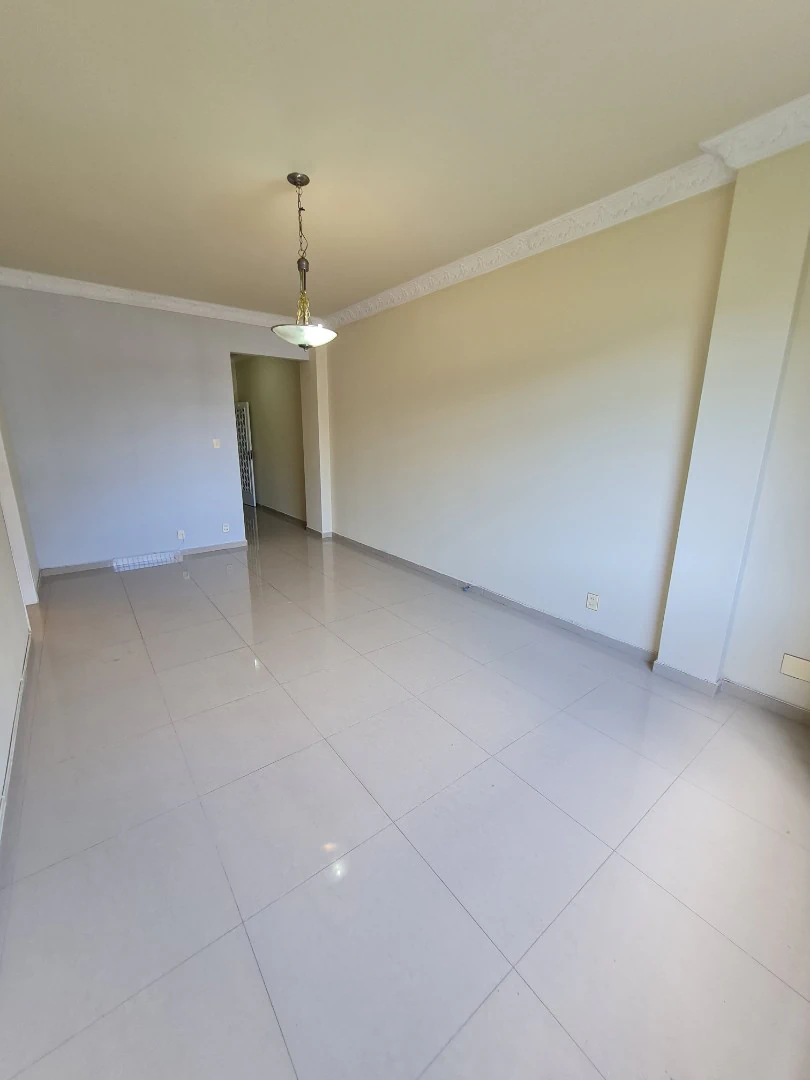 100 m² apartment with 3 bedrooms and an extra room — photo 17