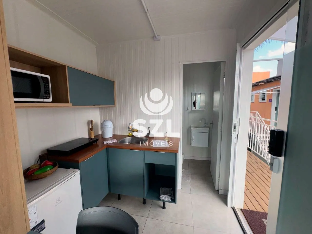 Washing machine in a one-bedroom apartment, 15 m² — photo 4