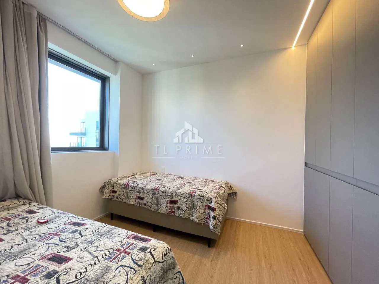 Rental apartment with balcony and 3 bedrooms — photo 24