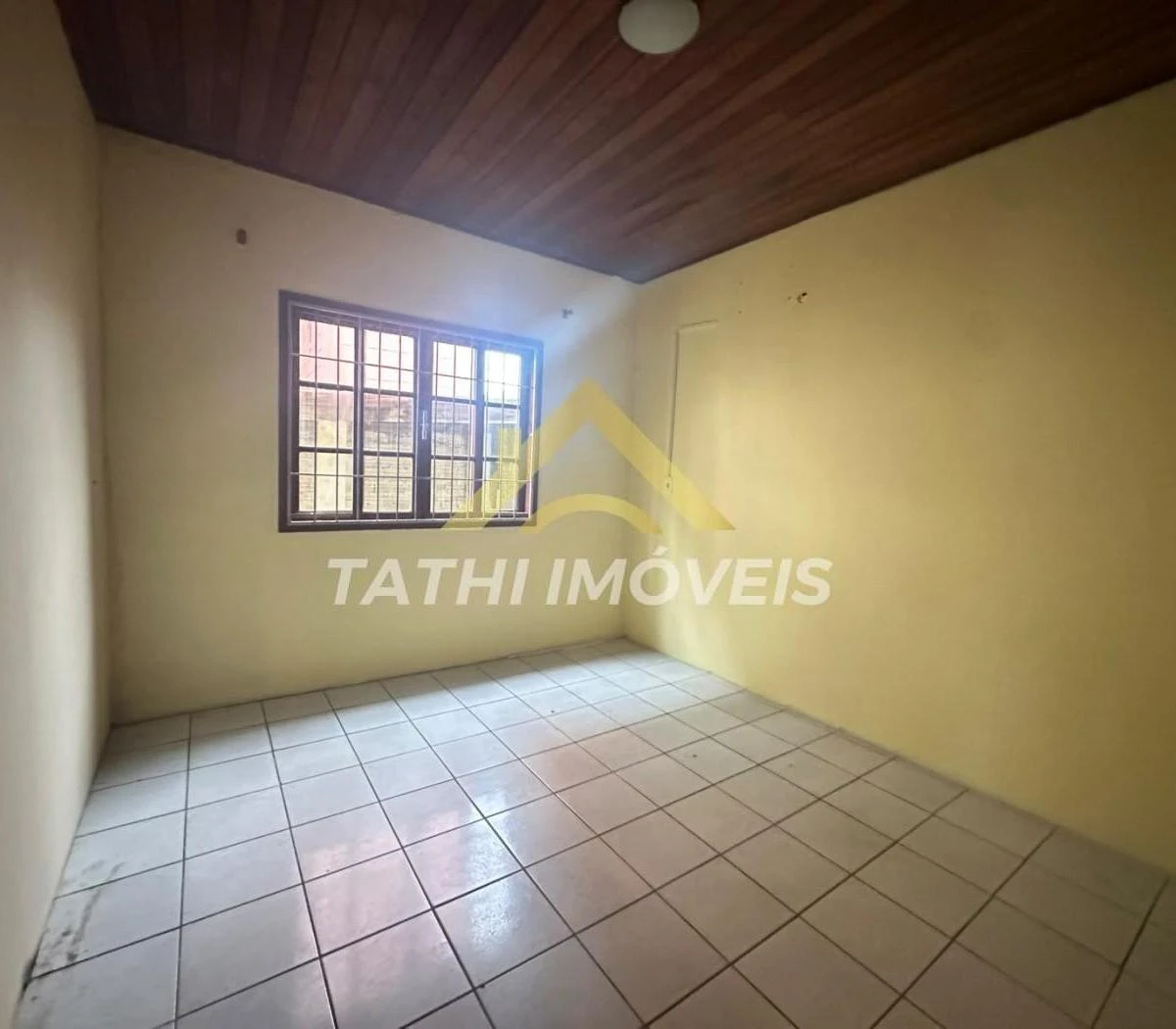 3-bedroom house, 300 m² — photo 12