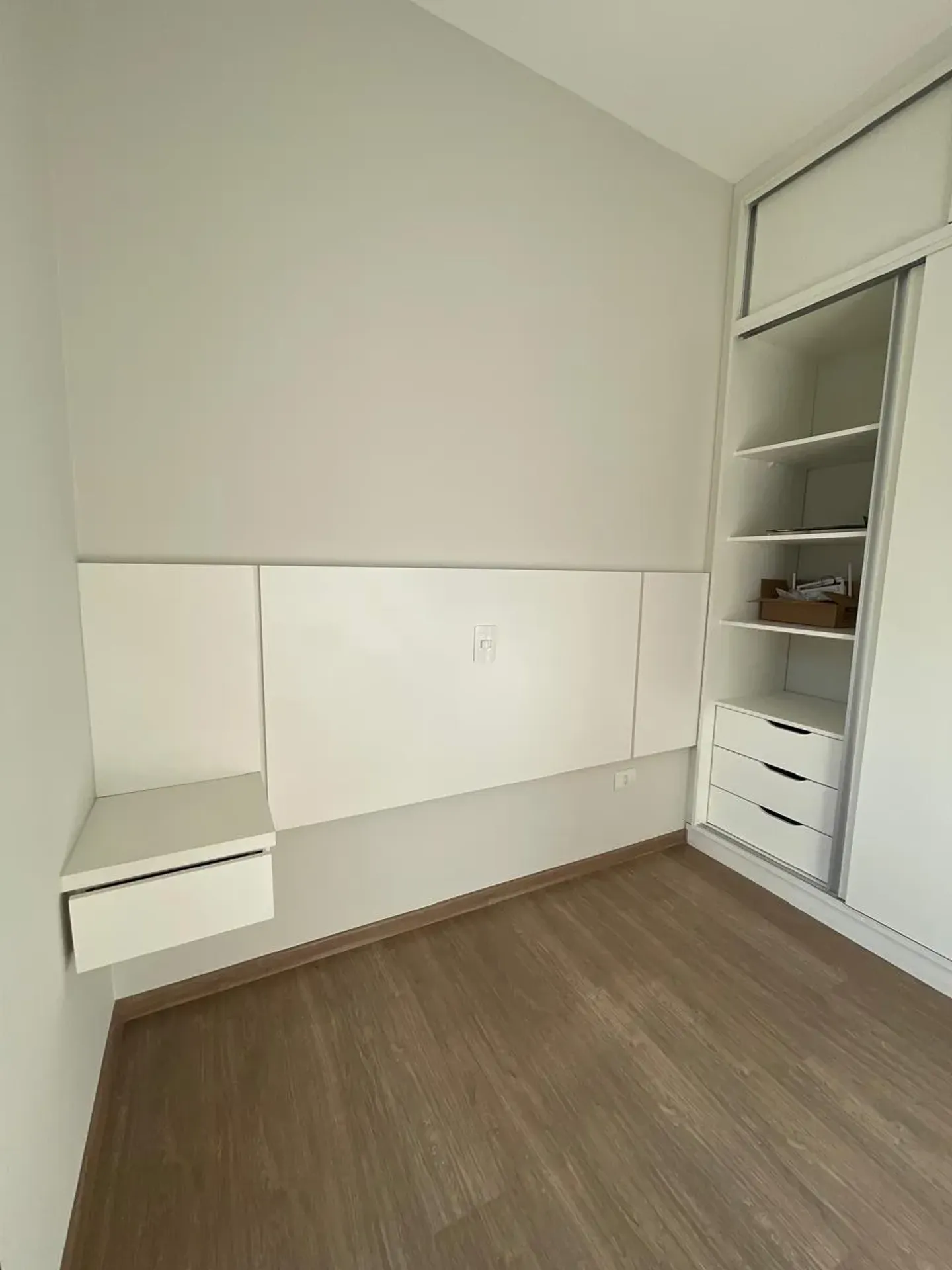 One-bedroom apartment with a dryer in Curitiba — photo 14