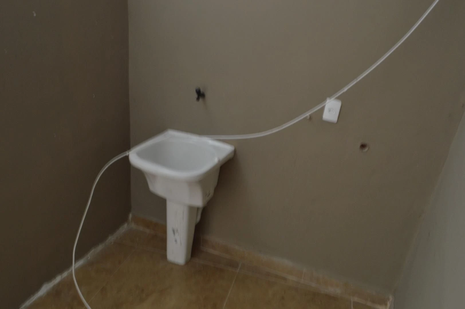 Ванна та 3 спальні: будинок 390 м² — photo 70