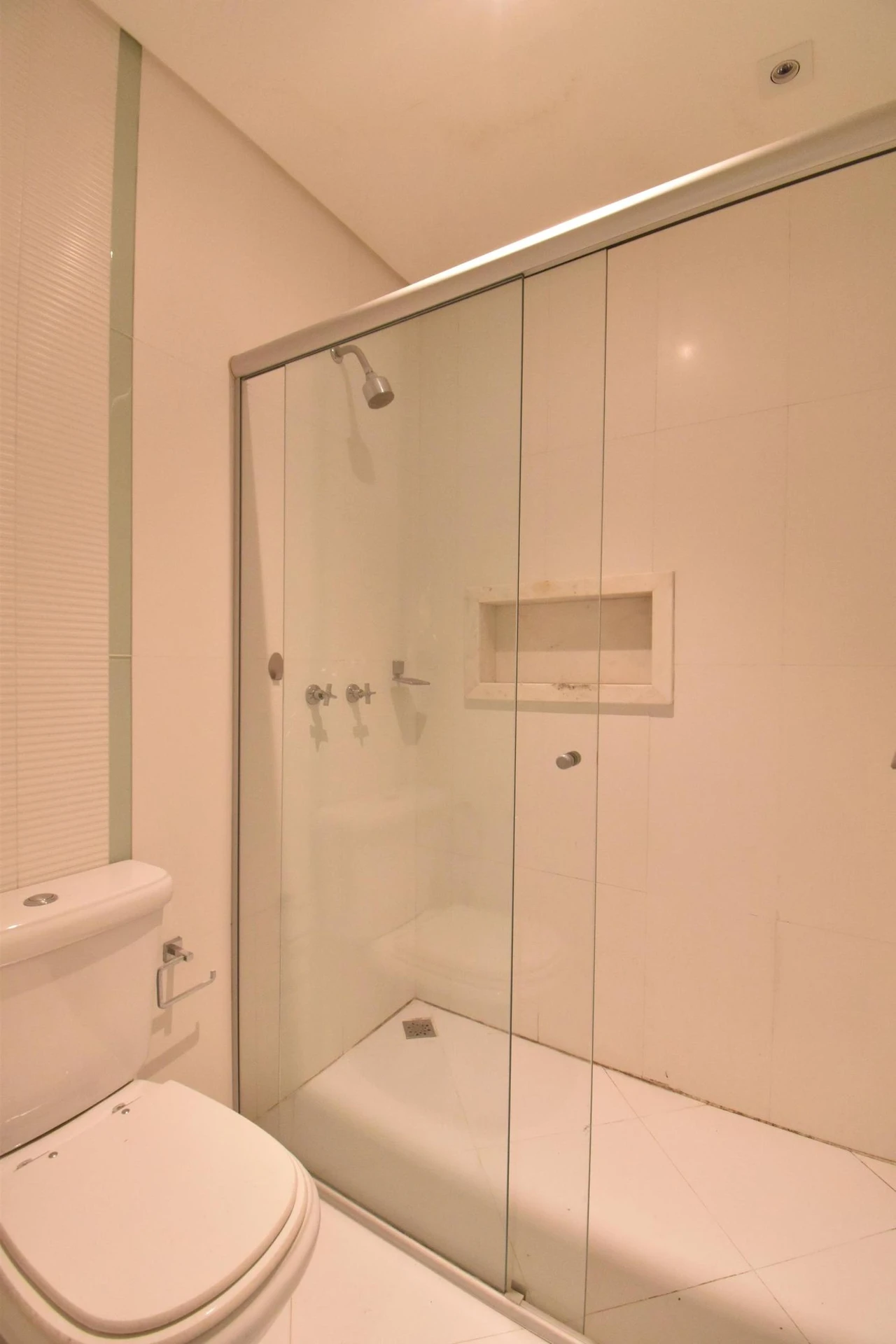 House, 411 m², with a bathtub — photo 46