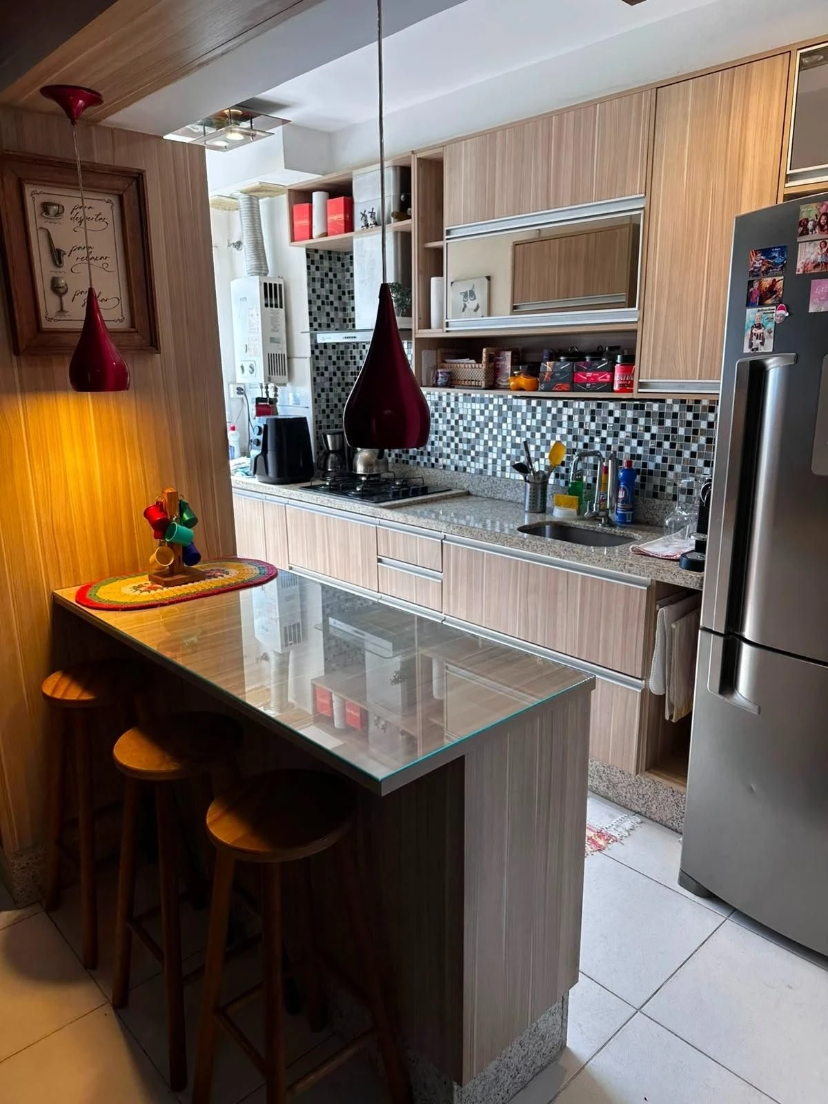 Furnished apartment, 106 m², with a glass-enclosed balcony — photo 7