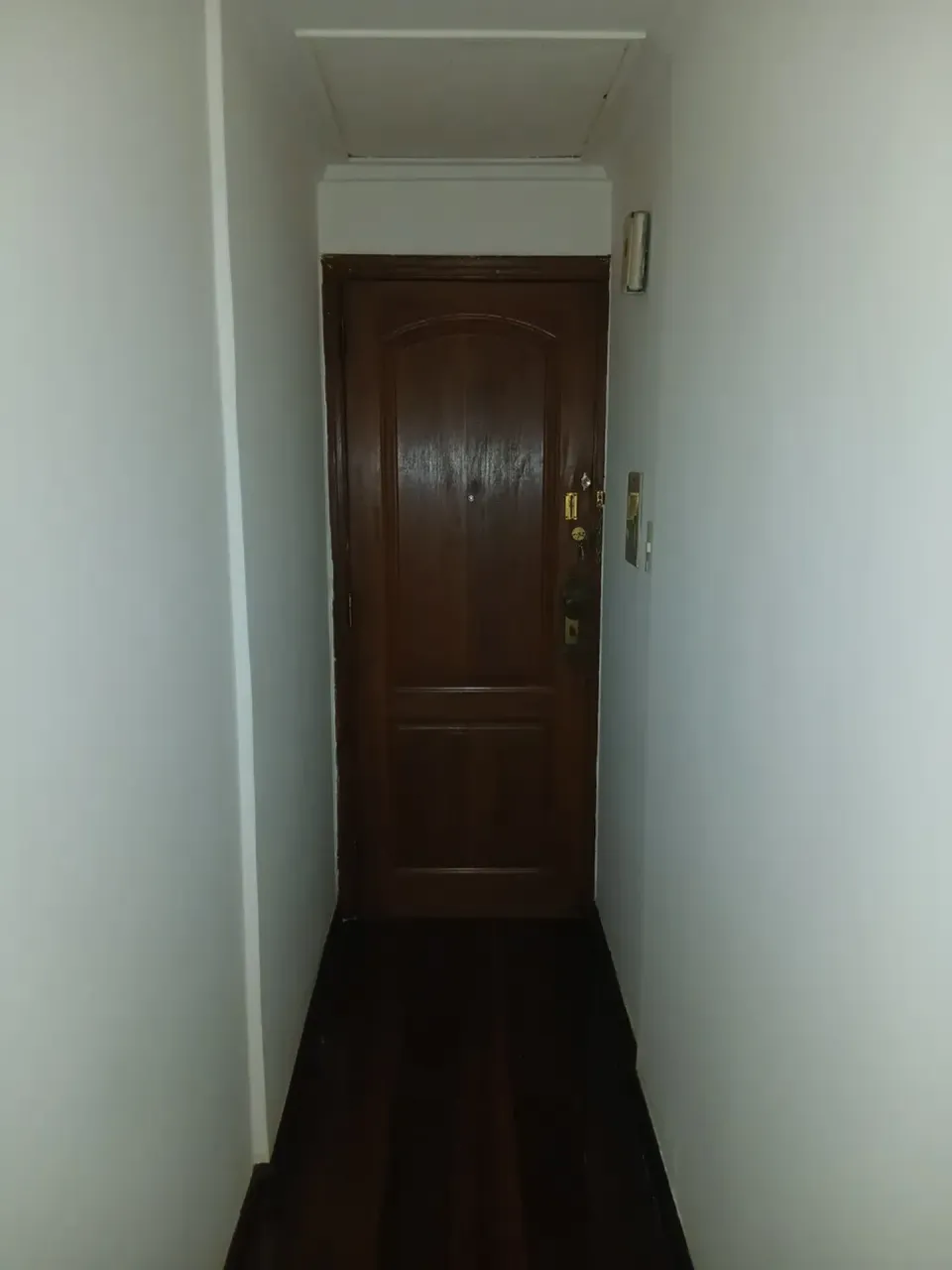 1-bedroom 40 m² apartment with a separate, closed kitchen — photo 18