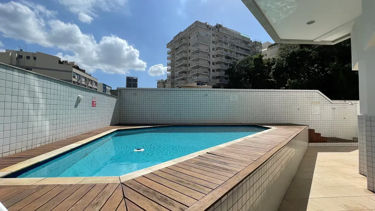 Furnished 2-bedroom, 2-bath apartment 80 m² — photo 18