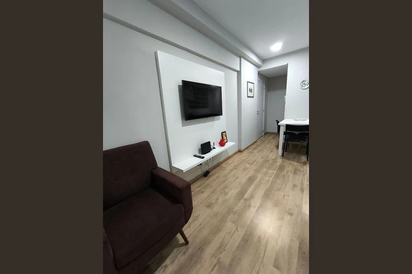 Furnished 1-bedroom apartment with an en-suite — photo 11