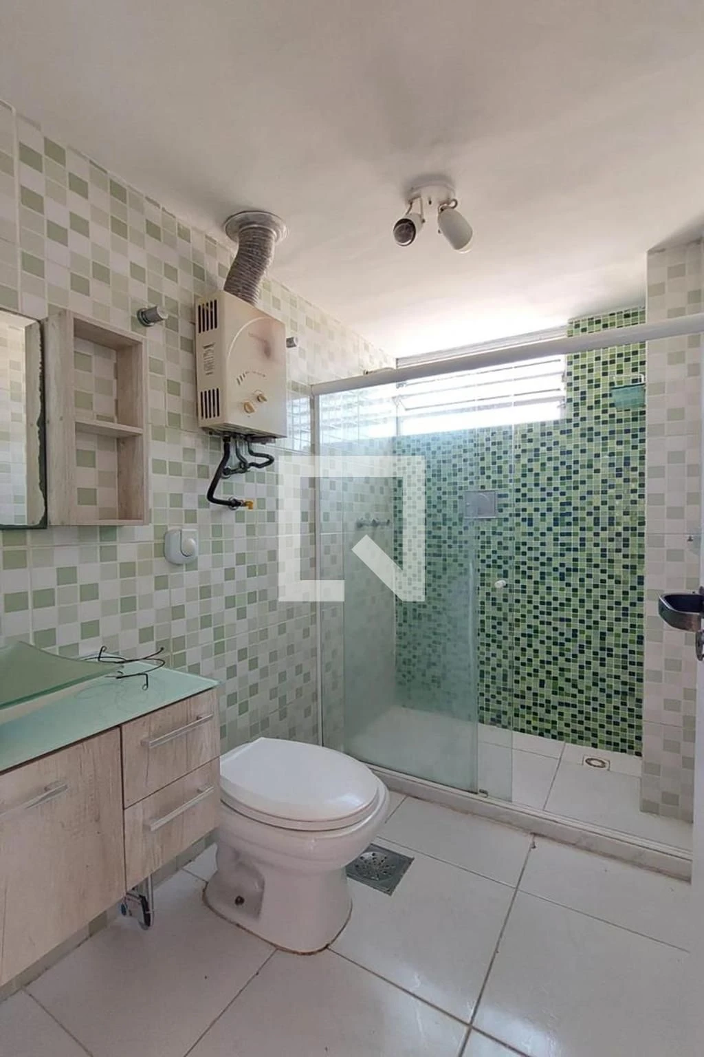2-bedroom apartment in a building with a pool — photo 47