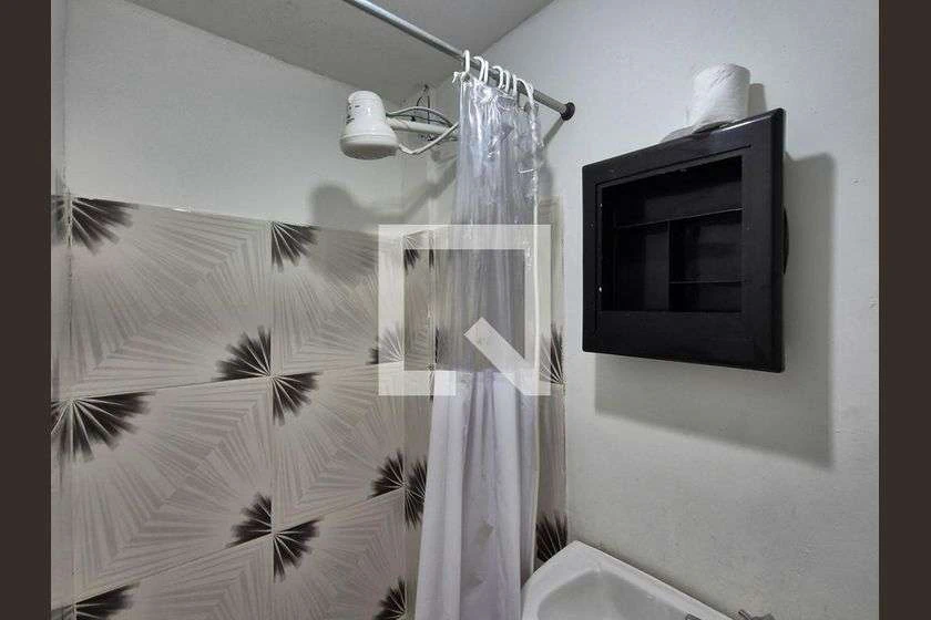 1-bedroom house with 60 m² and laundry area — photo 19