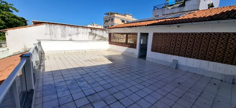 Rental house with 2 bedrooms and 1 parking spot