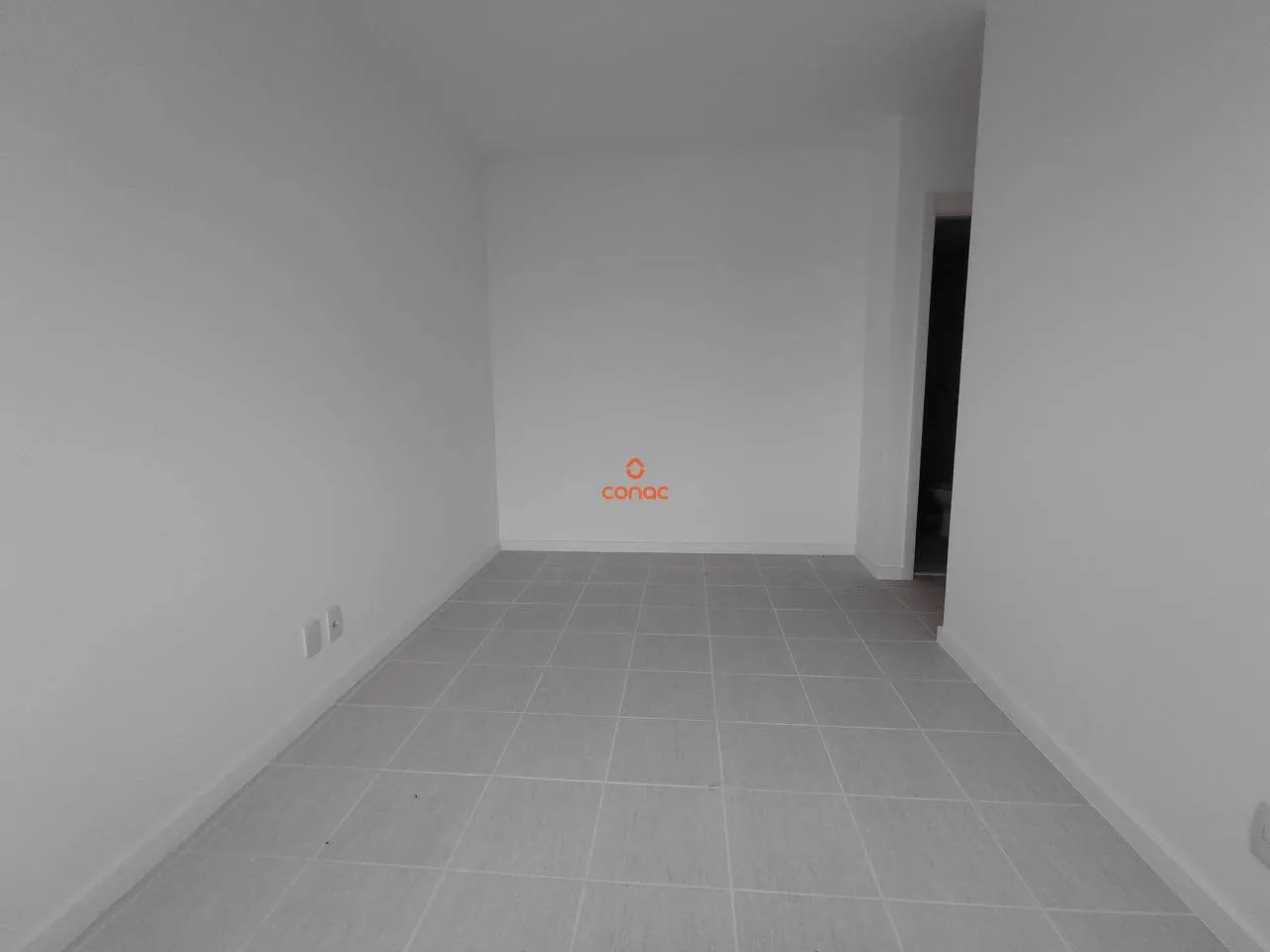 Rental apartment with 2 bedrooms, 2 bathrooms and parking — photo 18