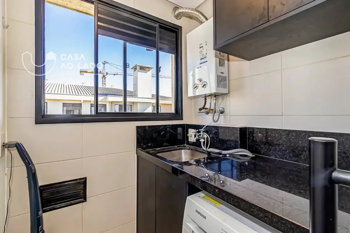 3-bedroom apartment with a washing machine in Curitiba — photo 18