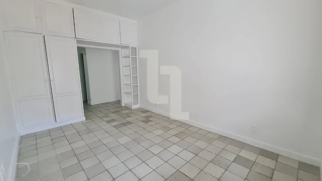 Apartamento de 3 quartos com vista para a água — photo 9