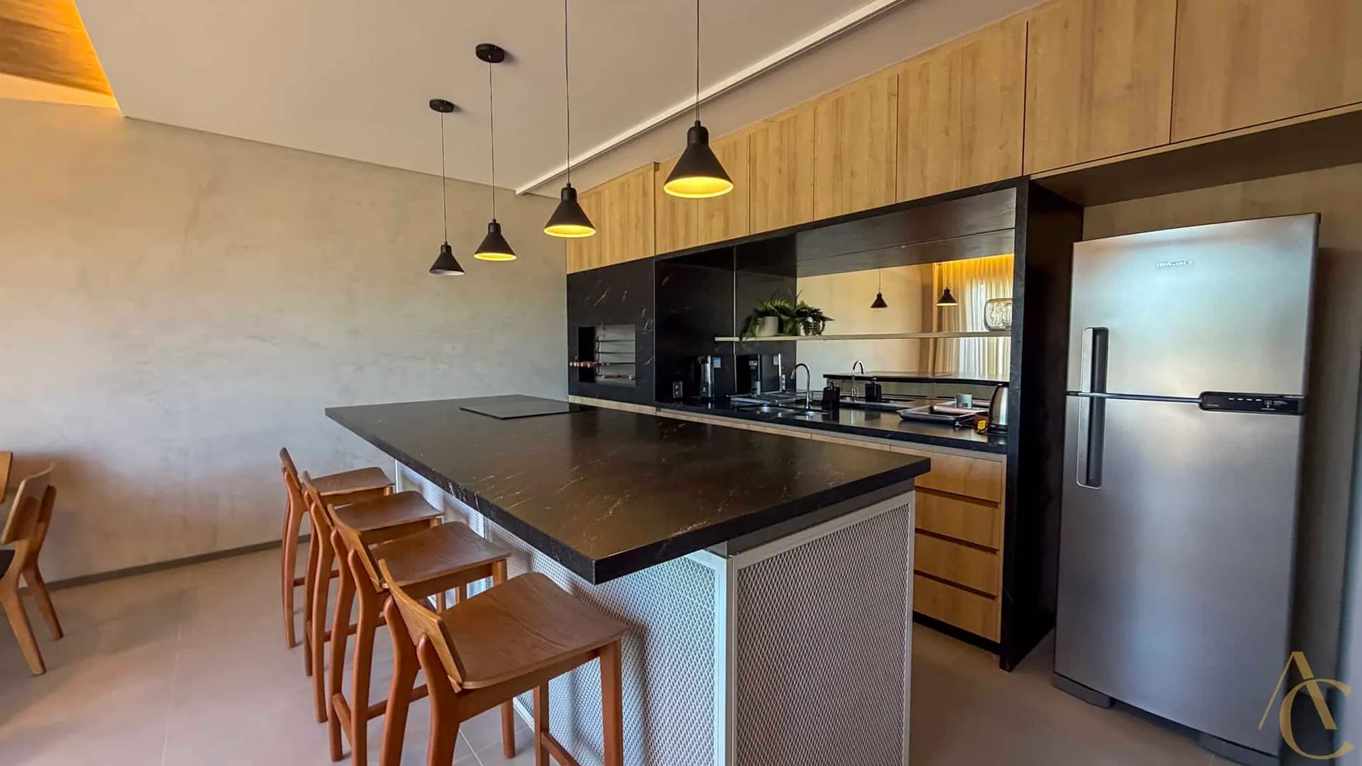 Glass-enclosed balcony in a 2-bedroom apartment, 69 m² — photo 34