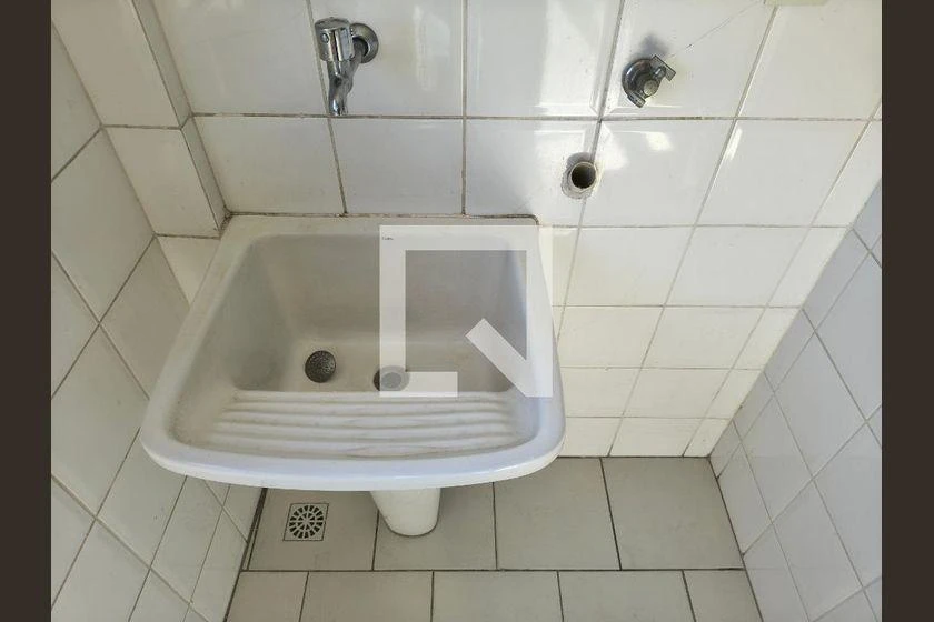 88 m² rental apartment with 2 bedrooms and balcony — photo 45