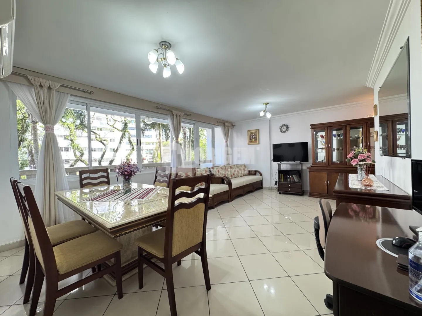 Home office in a 3-bedroom apartment, 124 m² — photo 10