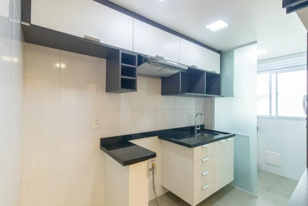 2-bedroom apartment with a private pool — photo 4