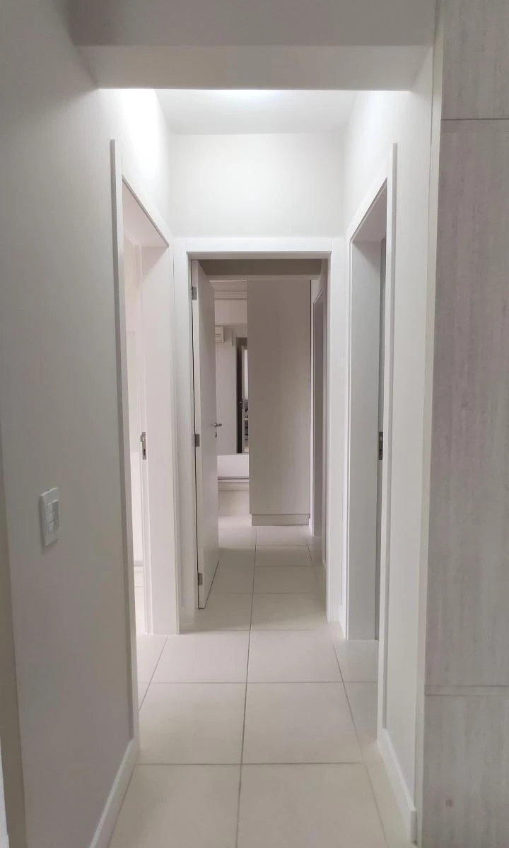2-bedroom apartment with a home office — photo 13