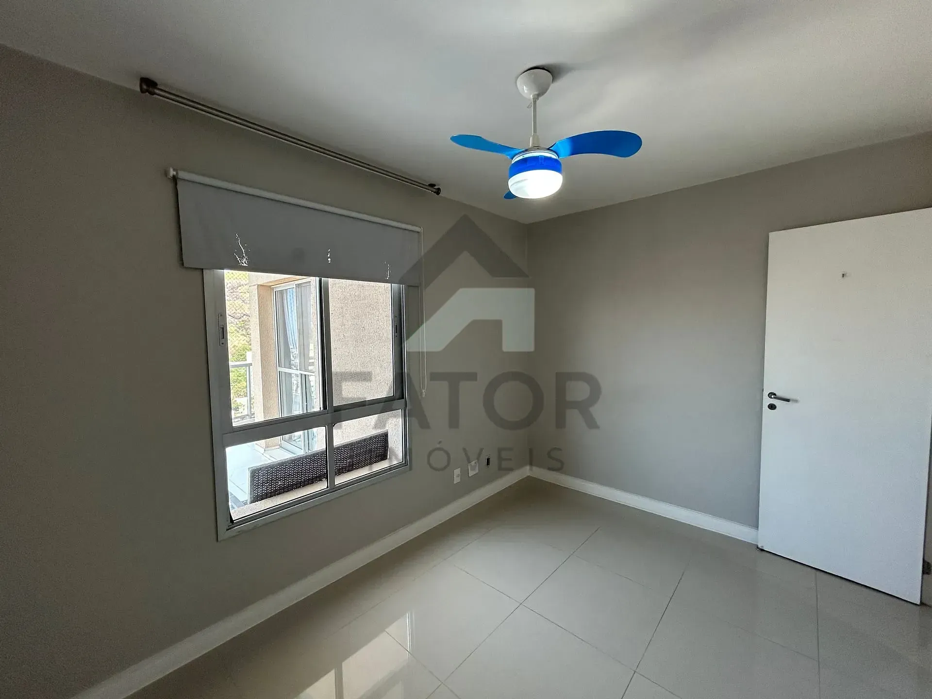 Rental apartment with 3 bedrooms, 3 baths and balcony — photo 19