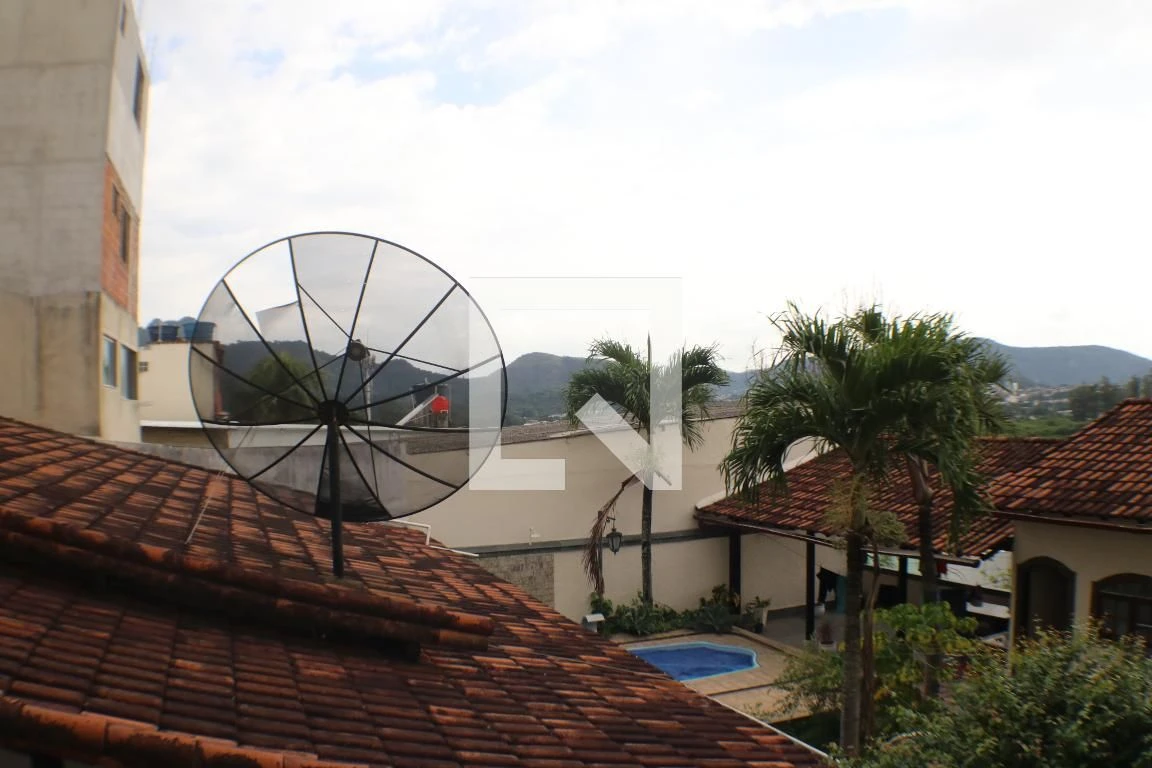 2-bedroom apartment with a washing machine — photo 10