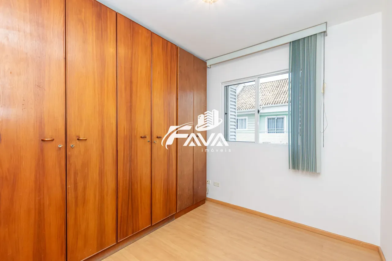 3-bedroom house with a home office in Curitiba