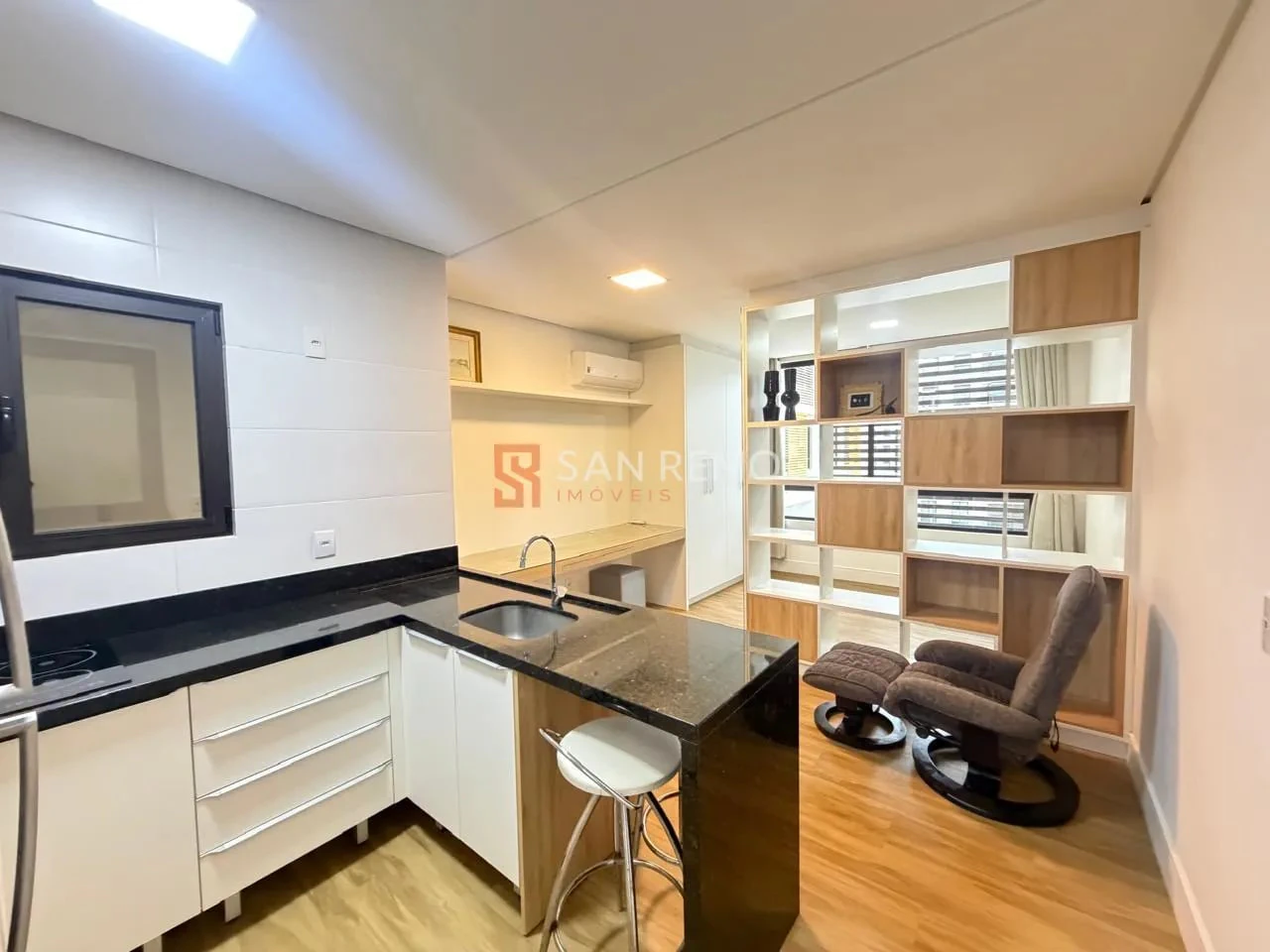 Furnished 46 m² apartment with 1 en-suite bedroom — photo 2