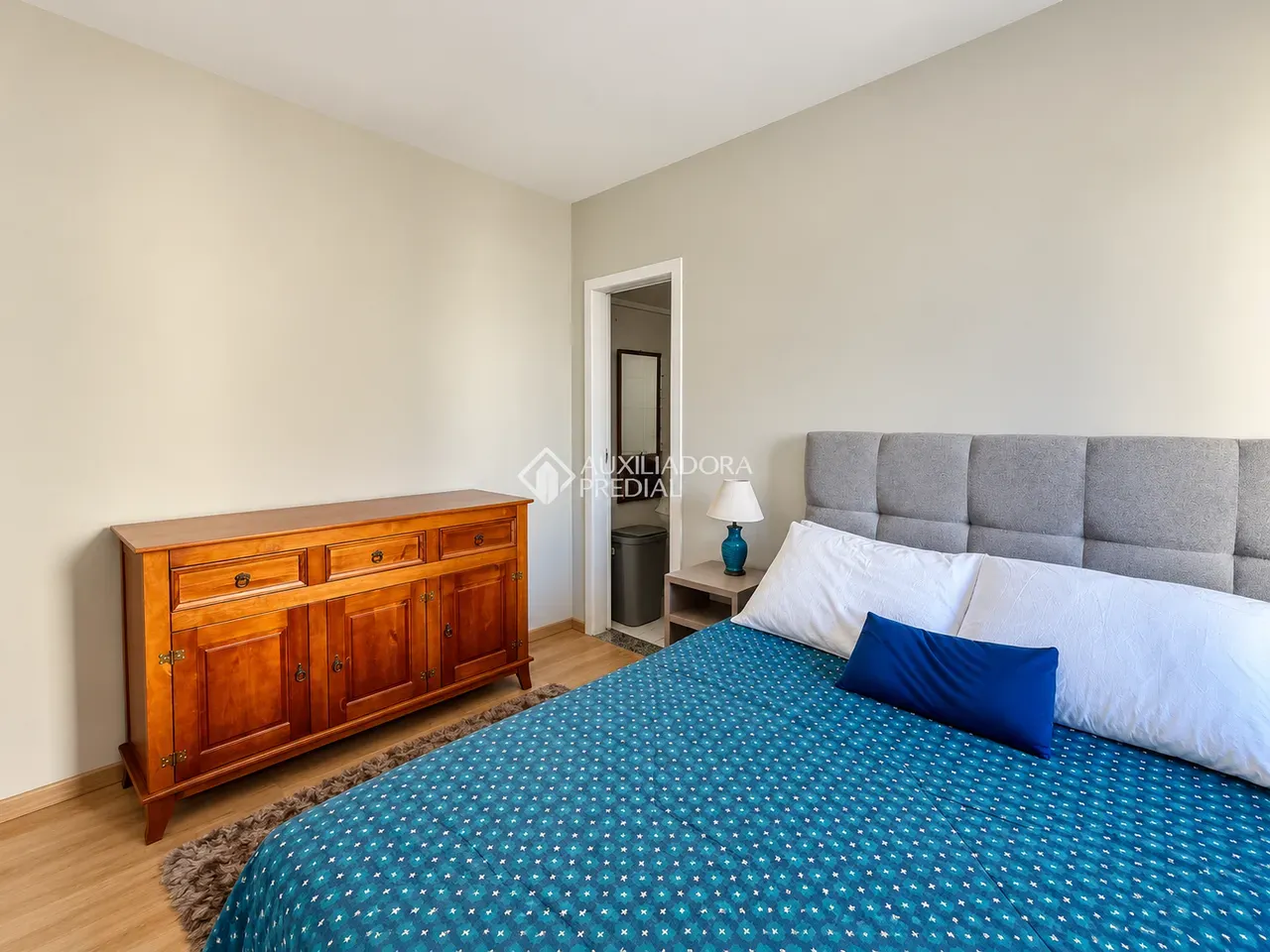 Apartment on the 3rd floor with a home office — photo 4