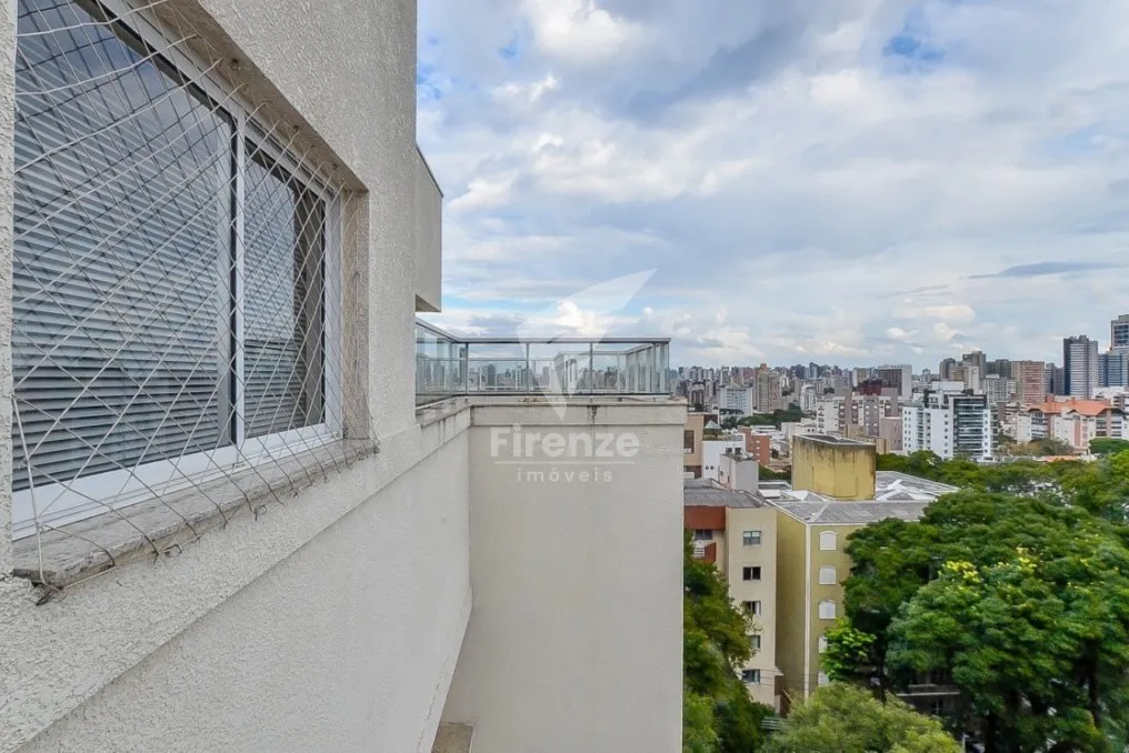 Furnished 352 m² apartment with 3 en-suite bedrooms — photo 7