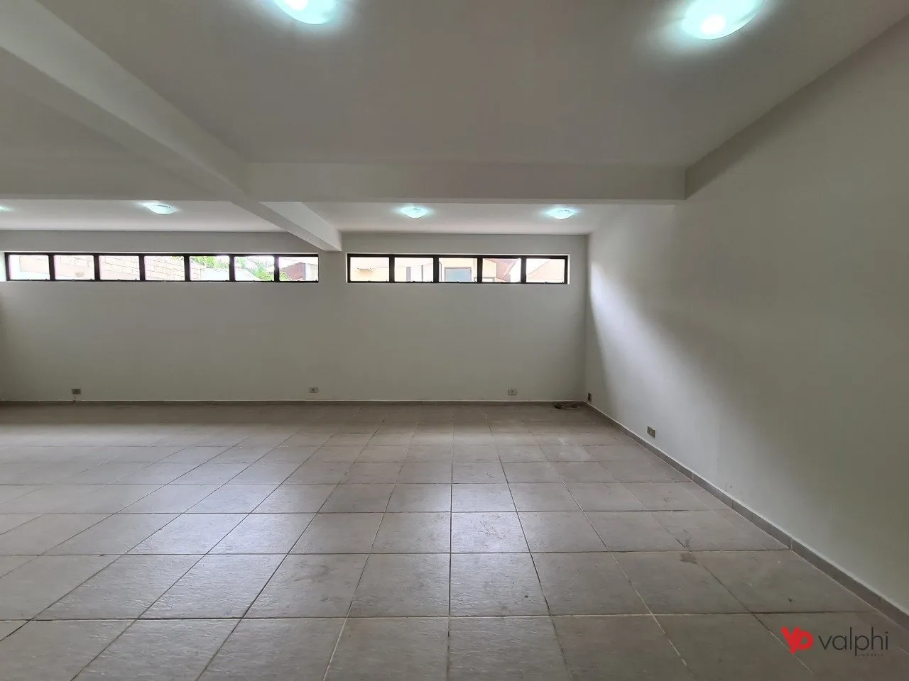 Condo house with 3 en-suite bedrooms and private garden — photo 47