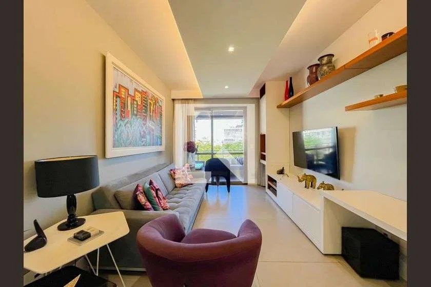 Робоче місце та 1 спальня: квартира 61 м² — photo 9