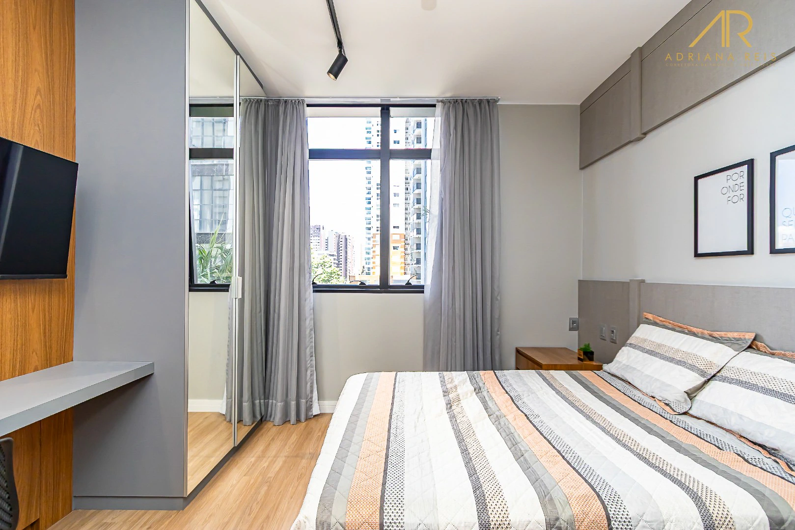 Departamento con espacio de home office en Curitiba — photo 2