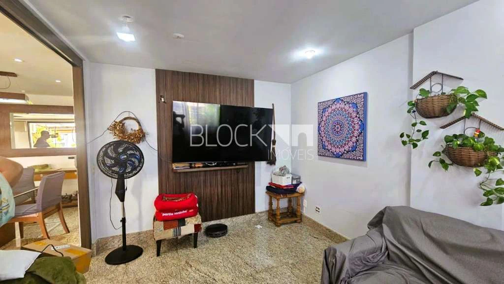 Apartamento mobiliado de 201 m² com 5 quartos e 3 suítes — photo 16