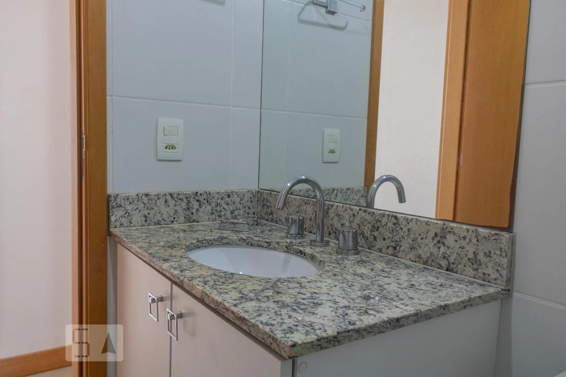 3-bedroom apartment in a building with a sauna — photo 20