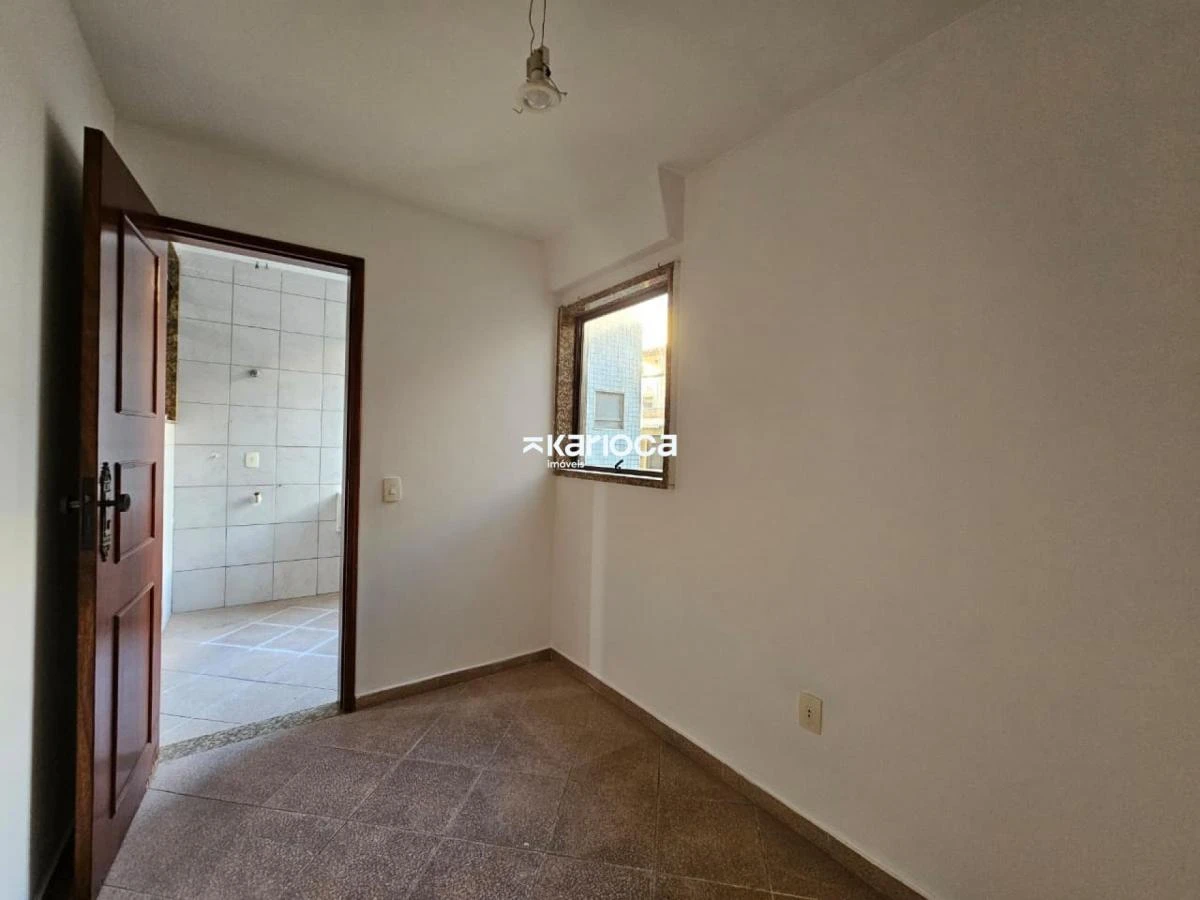 Apartamento de 4 quartos com 3 banheiros e vista — photo 29