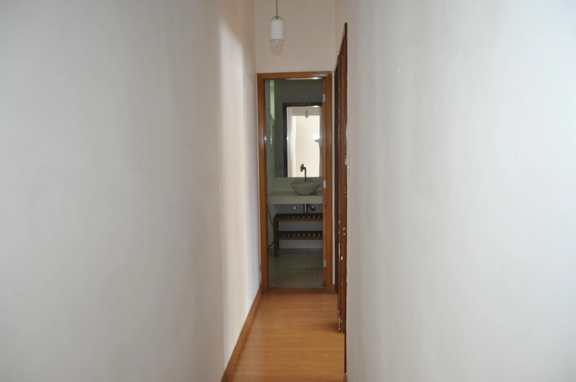 2-bedroom apartment with a private garden — photo 14