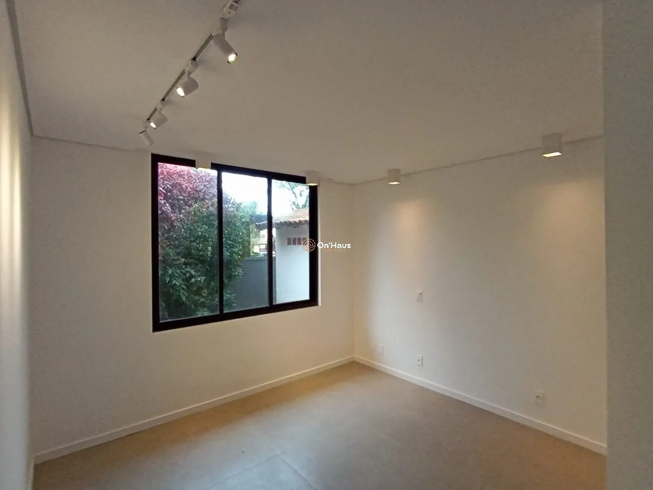 Rental house with 6 en-suite bedrooms and 513 m² — photo 22