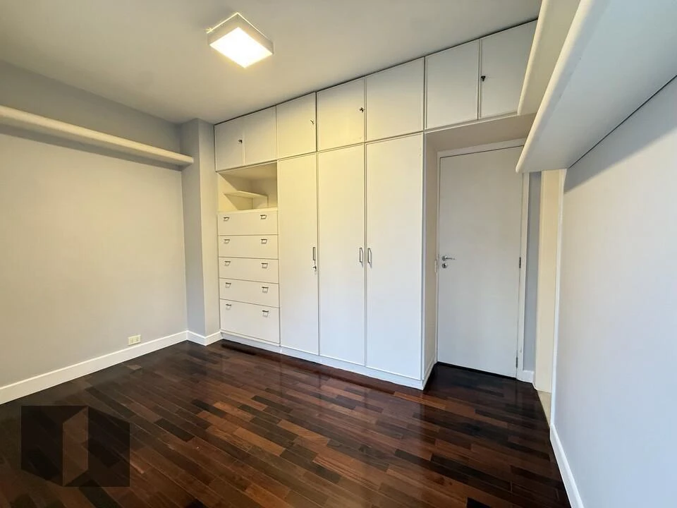 4-bedroom apartment 164 m² with 2 parking spaces — photo 6