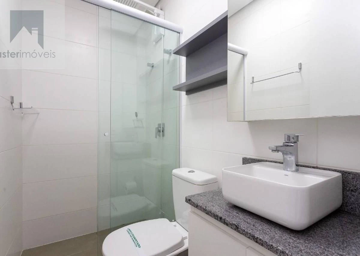 19 m² apartment with floor-to-ceiling windows and a dryer — photo 43