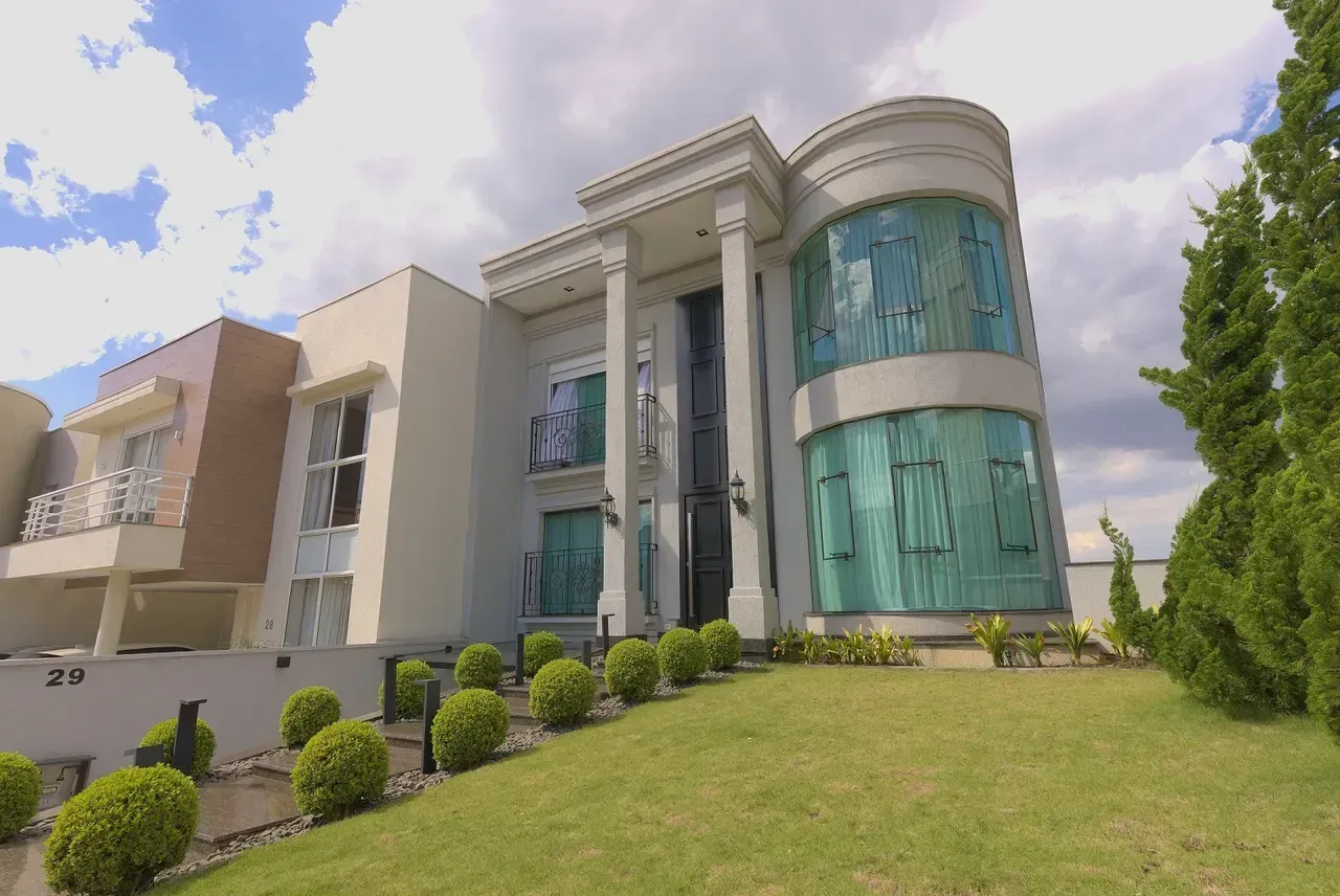 Furnished house with 3 bedrooms and open-plan kitchen — photo 2