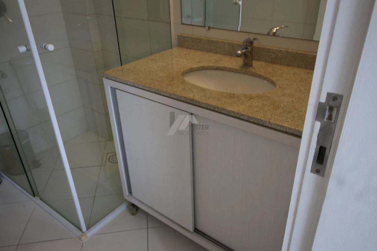 Apartamento amueblado de 47 m² con 2 suites — photo 18